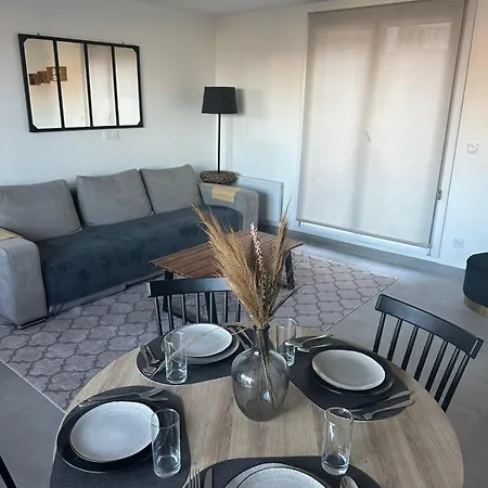 Apartment Lamartine *