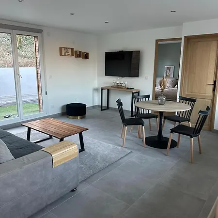 아파트 Lamartine *