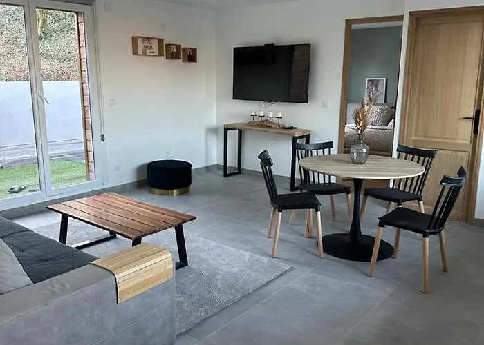 아파트 Lamartine *